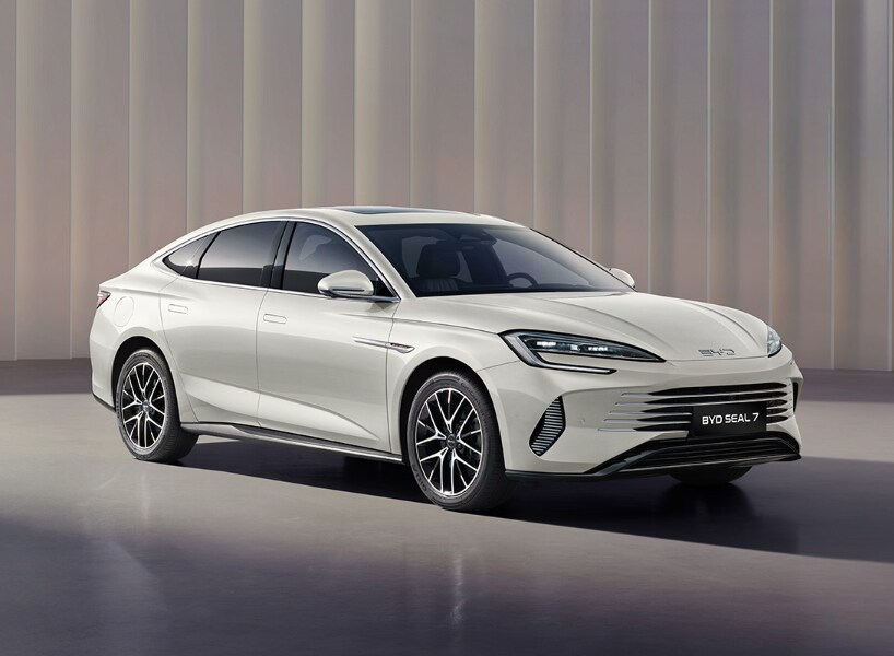 byd سيل 7 2026